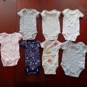 X7 Newborn Onesies